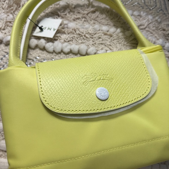 Longchamp - Picture 2 of 6